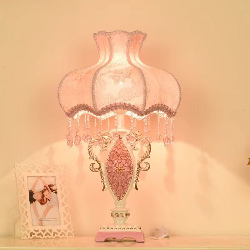 European Pink Table Lamp Luxur - Desk Lamp 评论和价格